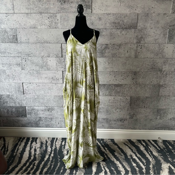 Green Palm Print Maxi Dress size S - Picture 6 of 7